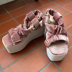 Platform Sandals, size 7, Lemon Drop by Privileged